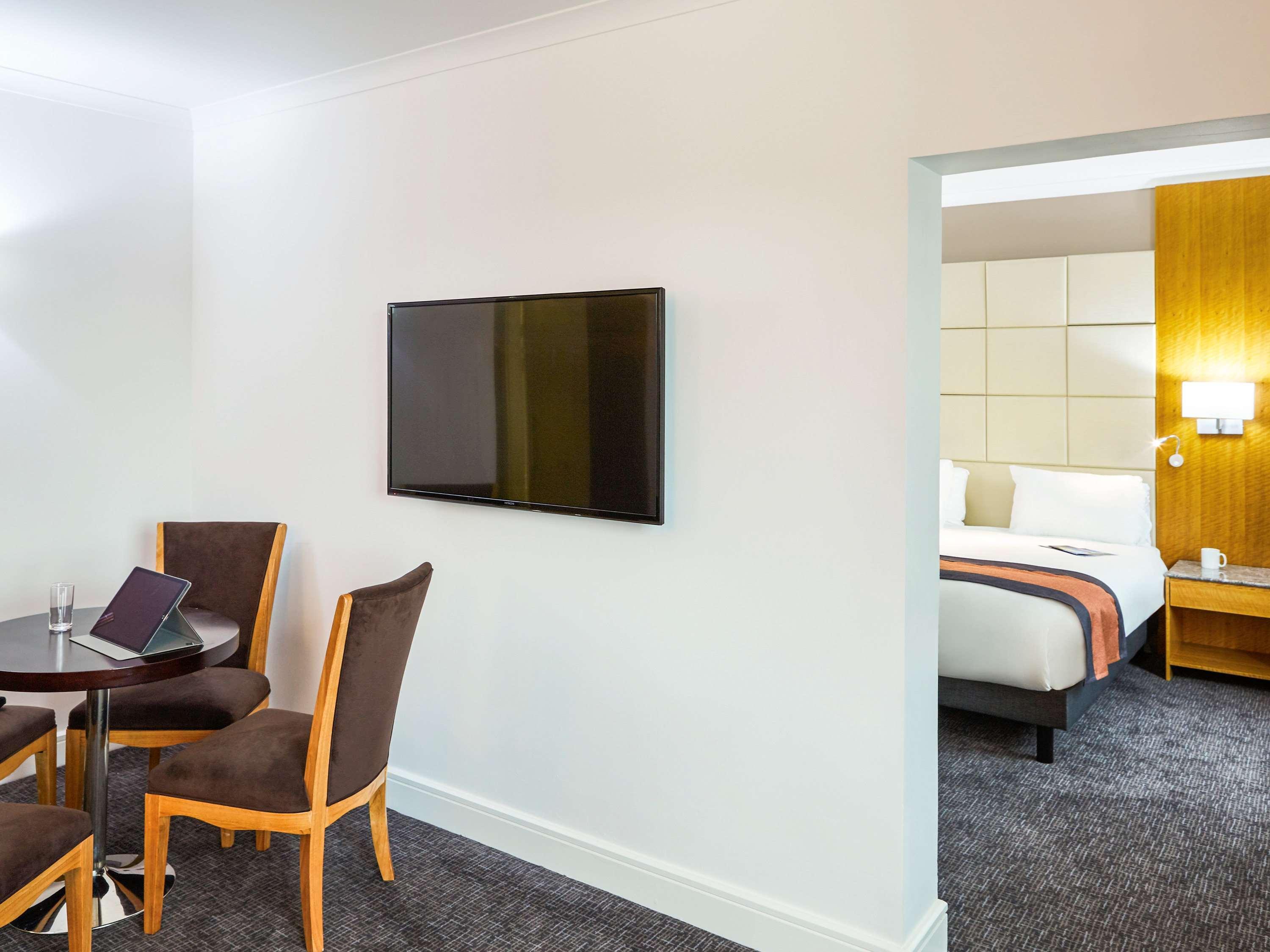 Mercure St Helens St Helens  Extérieur photo