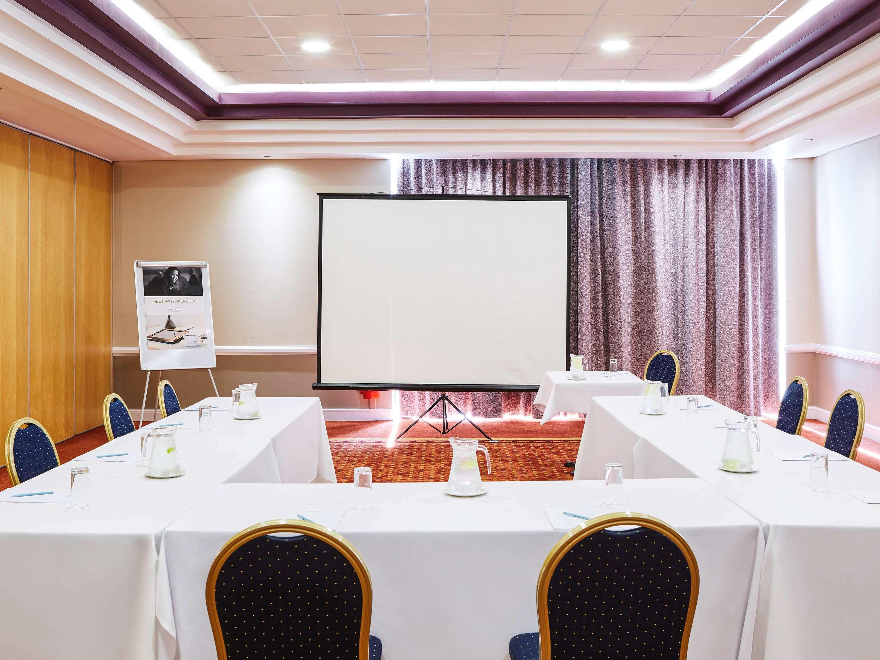 Mercure St Helens St Helens  Extérieur photo