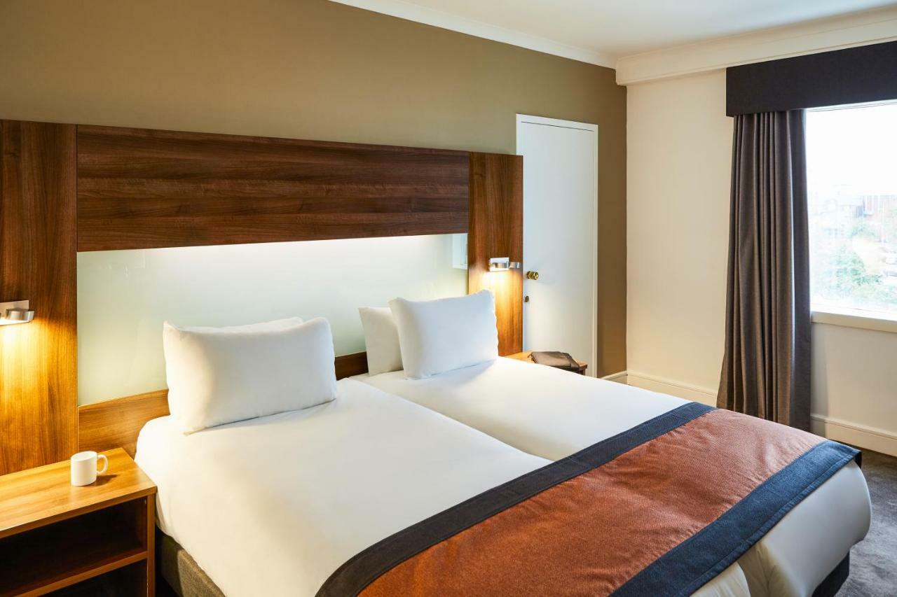 Mercure St Helens St Helens  Extérieur photo